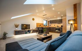 Lazenske Apartmany